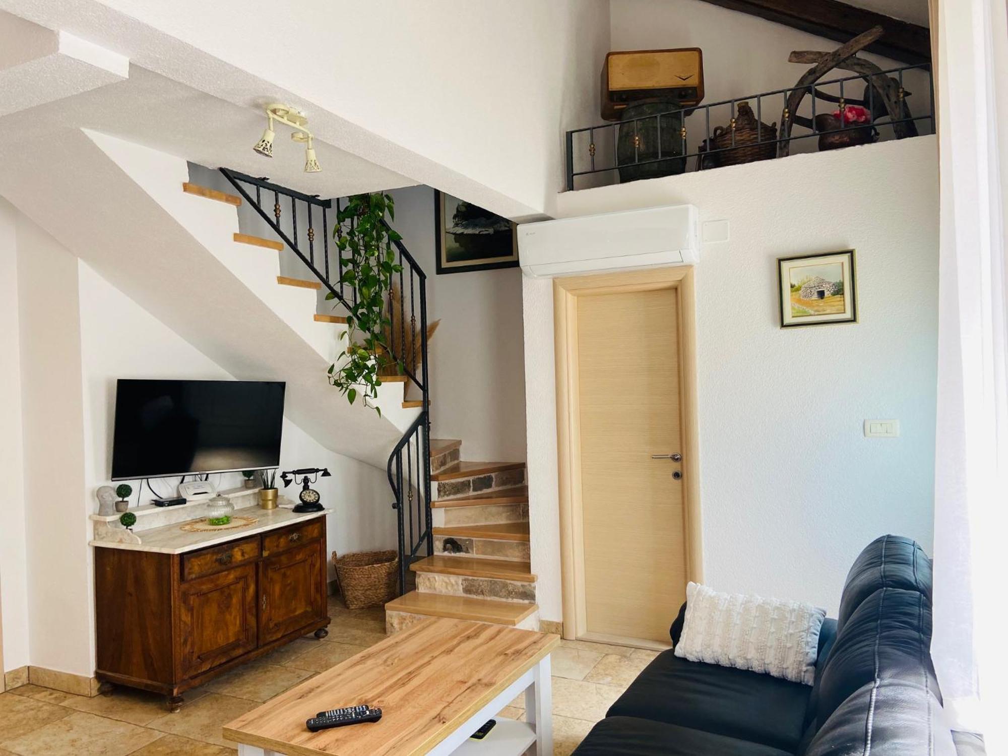 Villa Fani Supetar Bagian luar foto