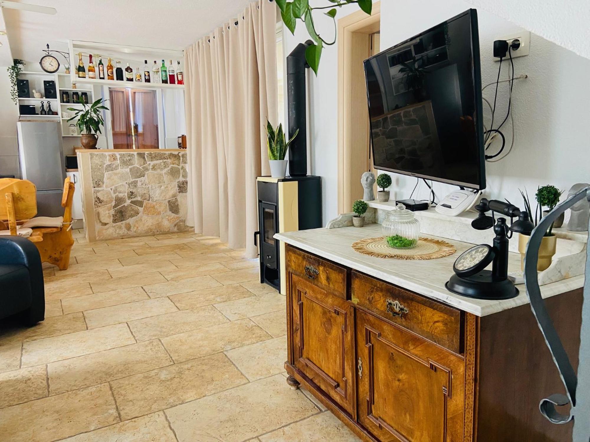 Villa Fani Supetar Bagian luar foto