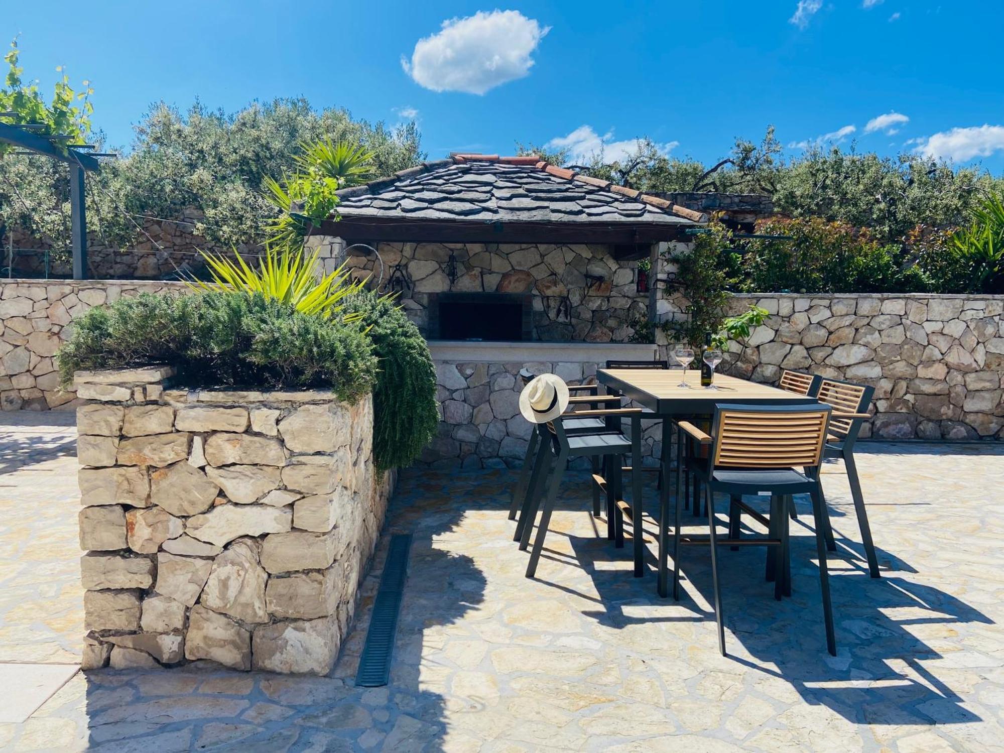 Villa Fani Supetar Bagian luar foto