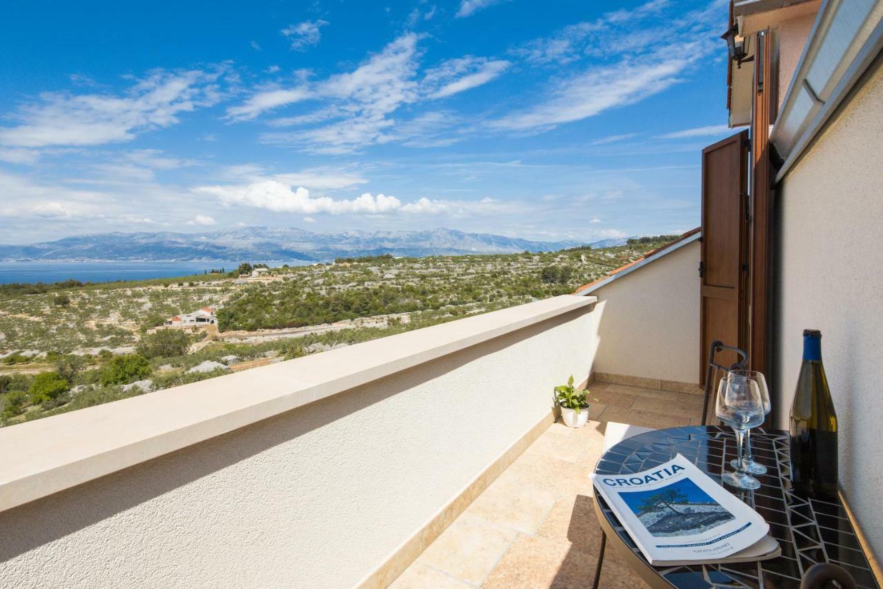 Villa Fani Supetar Bagian luar foto