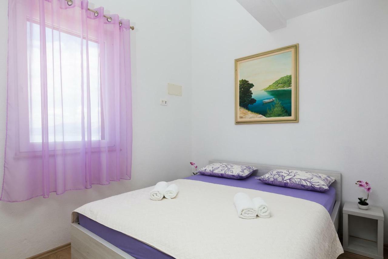 Villa Fani Supetar Bagian luar foto